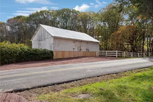 1086 Quecreek Rd, Lincoln Township, PA 15501 - Photo 5