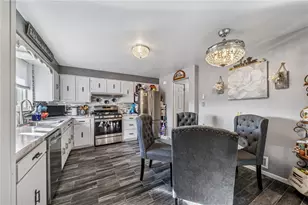 228 Ridgeview Dr, Peters Township, PA 15367 - Photo 7