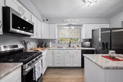 3000 Fadette St, Pittsburgh, PA 15204 - Photo 7