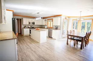 14 Glenmeade Rd, Hempfield Township, PA 15601 - Photo 9