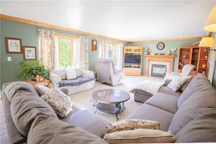 14 Glenmeade Rd, Hempfield Township, PA 15601 - Photo 7