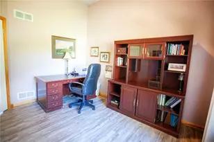 14 Glenmeade Rd, Hempfield Township, PA 15601 - Photo 5