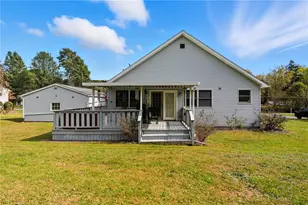 2060 Parkdale Ave, Hermitage, PA 16148 - Photo 3