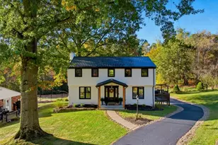 1814 Concord Dr, Pittsburgh, PA 15101 - Photo 1