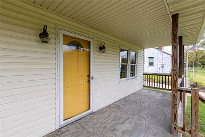 274 Lakeview Dr, South Strabane, PA 15301 - Photo 5