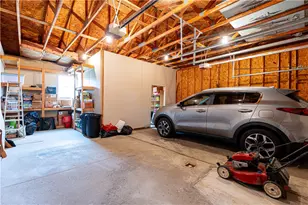 274 Lakeview Dr, South Strabane, PA 15301 - Photo 41