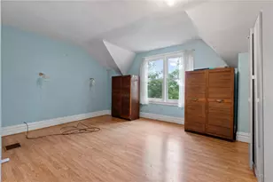 1718 El Paso St, Pittsburgh, PA 15206 - Photo 9