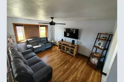 17 Lookout Ave, Monongahela, PA 15063 - Photo 3