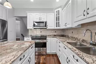 110 Aspen Ln, Seven Fields Boro, PA 16046 - Photo 17