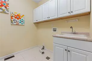 110 Aspen Ln, Seven Fields Boro, PA 16046 - Photo 25