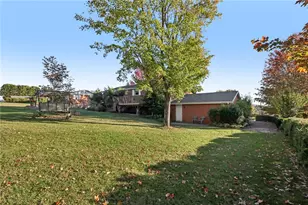 408 Pittsburgh St, Derry Township, PA 15671 - Photo 43