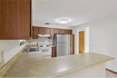 408 Pittsburgh St, Derry Township, PA 15671 - Photo 15