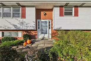 408 Pittsburgh St, Derry Township, PA 15671 - Photo 5