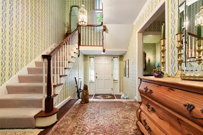 465 Woodland Hills Dr, Pittsburgh, PA 15235 - Photo 5