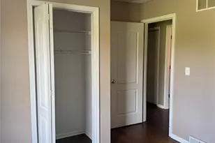 713 Gardner Stop Rd, Shenango Township, PA 16101 - Photo 11