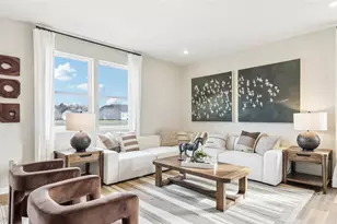 1004 Lindsay Rd, Scott Township, PA 15106 - Photo 17