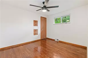 582 Lorraine Rd, Pittsburgh, PA 15221 - Photo 15