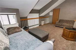 8054 Meadowridge, Seven Springs, PA 15622 - Photo 17