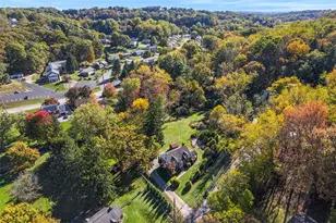 308 Byron Rd, Ross Twp, PA 15237 - Photo 3