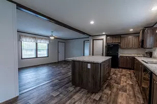 1352 Hilltop Dr, Robinson Twp, PA 15019 - Photo 9