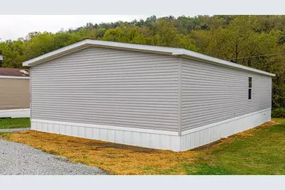 1218 Sunset Dr, Robinson Twp, PA 15019 - Photo 3