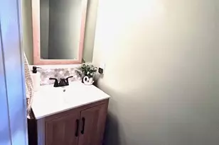 1214 Sandstone Ct E, West Deer, PA 15084 - Photo 19