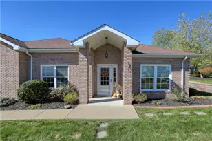 1305 Seminole Cir, Chippewa Township, PA 15010 - Photo 1