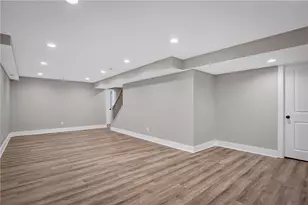 10390 Meinert Rd, Pittsburgh, PA 15090 - Photo 29