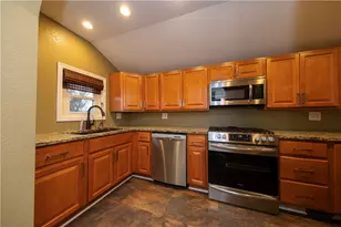 979 Seventh St, Beaver, PA 15009 - Photo 17