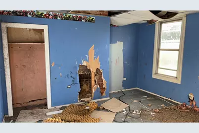 2014 Letsche St, Pittsburgh, PA 15214 - Photo 11