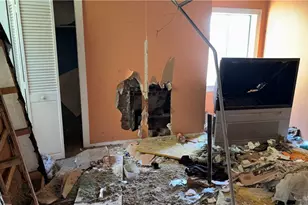 2014 Letsche St, Pittsburgh, PA 15214 - Photo 9