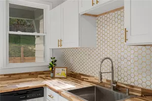 2033 Plainview Ave, Pittsburgh, PA 15226 - Photo 11