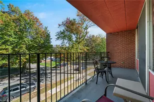 446 Hoodridge Dr, Pittsburgh, PA 15234 - Photo 19