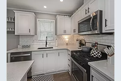 31 Hilltop Drive, Finleyville, PA 15332 - Photo 5