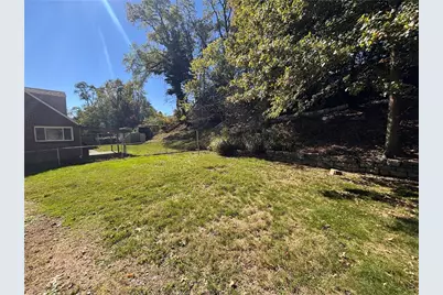 418 Pennwood Dr, Pittsburgh, PA 15235 - Photo 25
