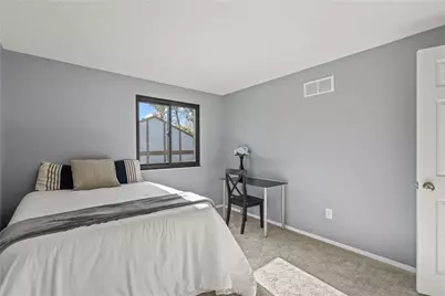 238 Woodbridge Dr, Ross Twp, PA 15237 - Photo 19