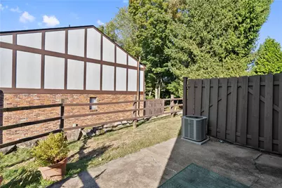 238 Woodbridge Dr, Ross Twp, PA 15237 - Photo 27