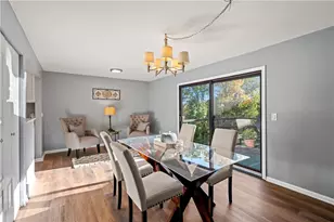 238 Woodbridge Dr, Ross Twp, PA 15237 - Photo 9