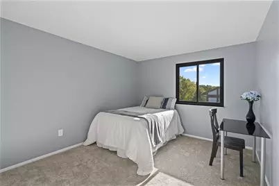 238 Woodbridge Dr, Ross Twp, PA 15237 - Photo 17