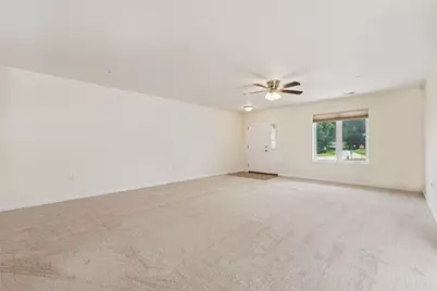 498 Sunview Circle, Derry Township, PA 15650 - Photo 3