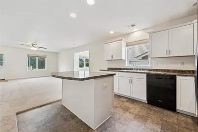 498 Sunview Circle, Derry Township, PA 15650 - Photo 9