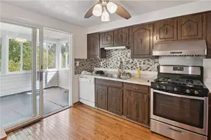 5021 Elmwood Dr, Pittsburgh, PA 15227 - Photo 27