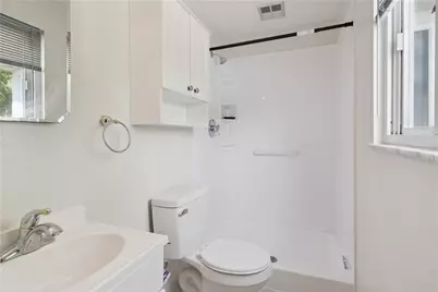 5021 Elmwood Dr, Pittsburgh, PA 15227 - Photo 21