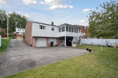 5021 Elmwood Dr, Pittsburgh, PA 15227 - Photo 5