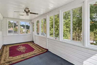 5021 Elmwood Dr, Pittsburgh, PA 15227 - Photo 23