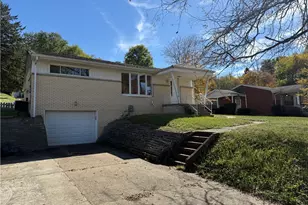 126 Woodlawn Ave, South Fayette, PA 15321 - Photo 1