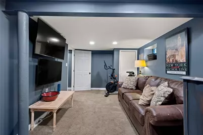 348 Logan Rd, Bethel Park, PA 15102 - Photo 23