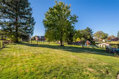 348 Logan Rd, Bethel Park, PA 15102 - Photo 29