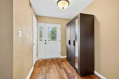 418 Hunter, Ross Twp, PA 15237 - Photo 3