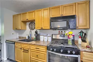 3293 Bradbury Dr, Hopewell Township, PA 15001 - Photo 21